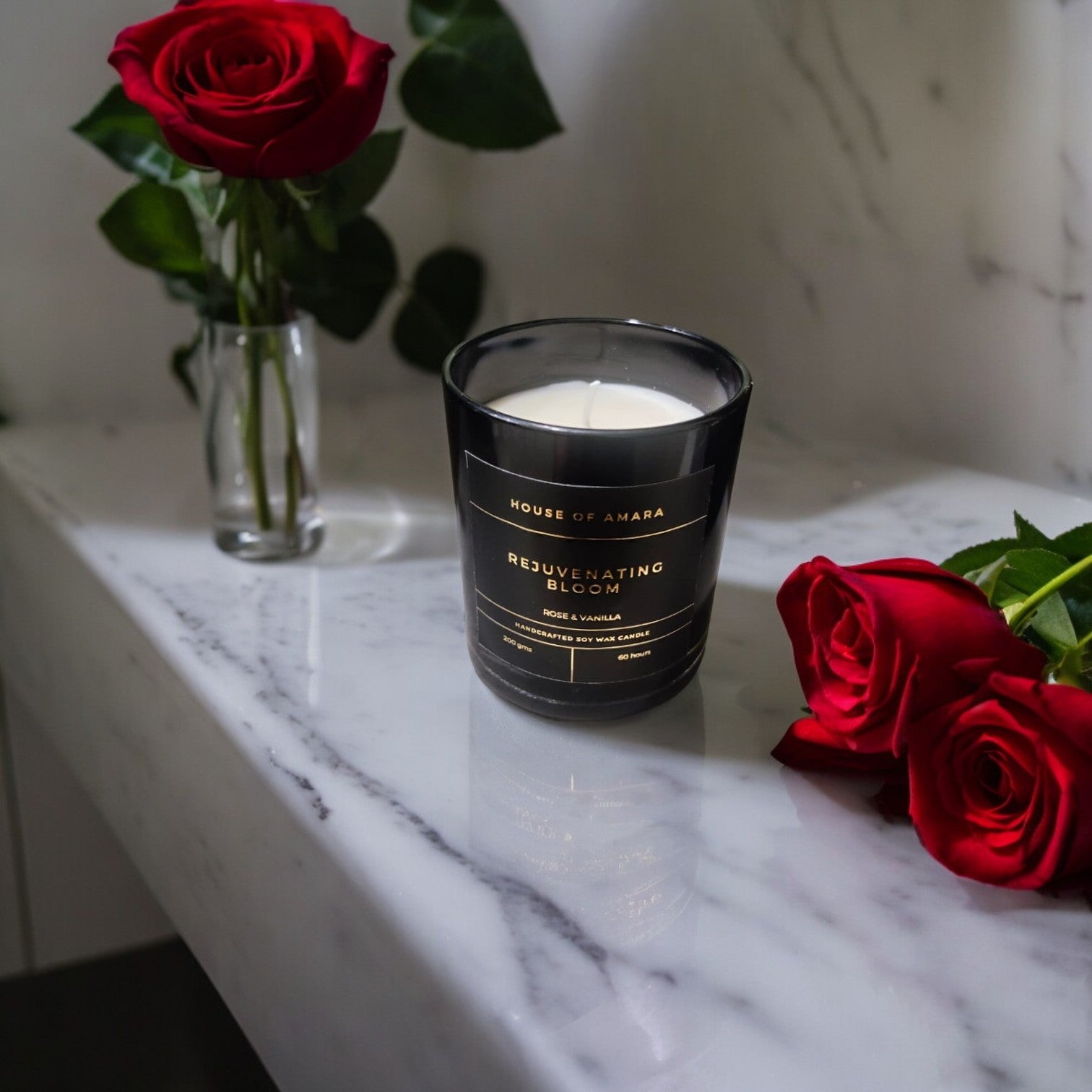 Rejuvenating Bloom Signature Candle 200g