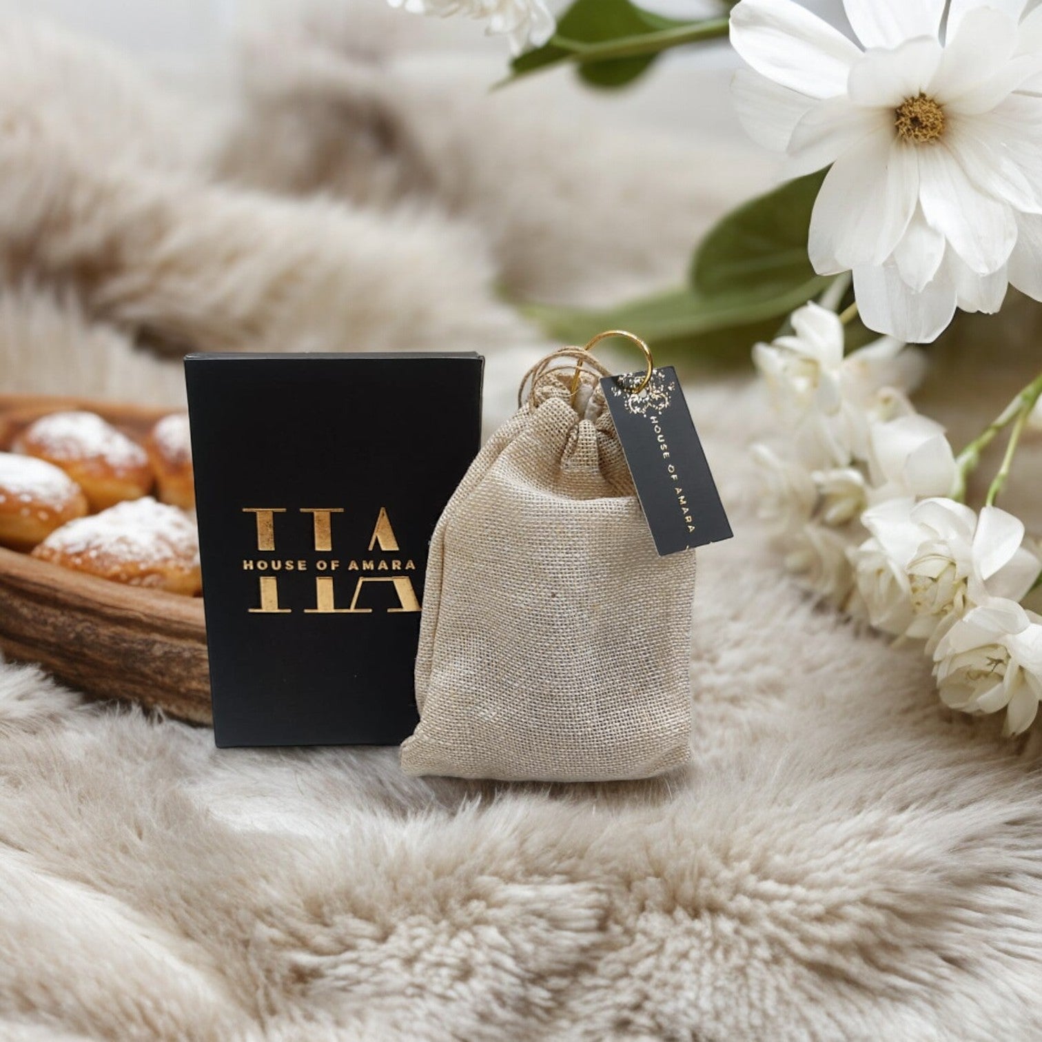 Vanilla Oudh Fragrance Pouch
